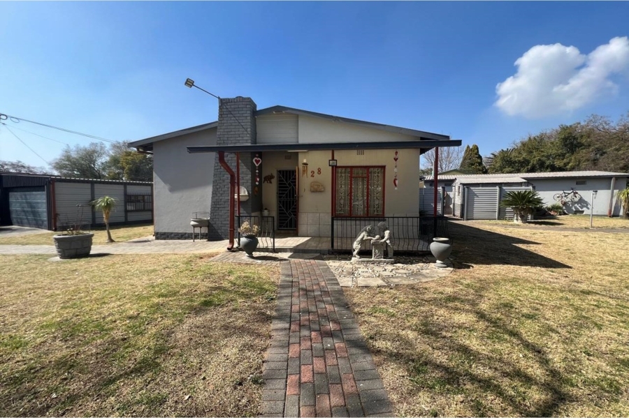 3 Bedroom Property for Sale in Sasolburg Free State
